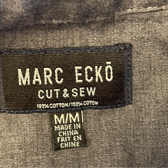 Marc Ecko Cut & Sew gray dots Button Down Shirt size Medium 100% Cotton - Picture 10 of 11